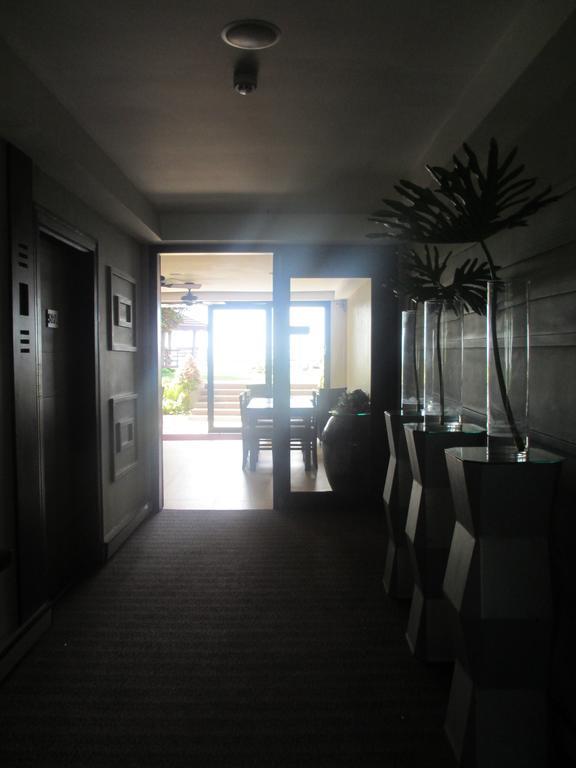 The Theodore Hotel Tagaytay City Екстер'єр фото