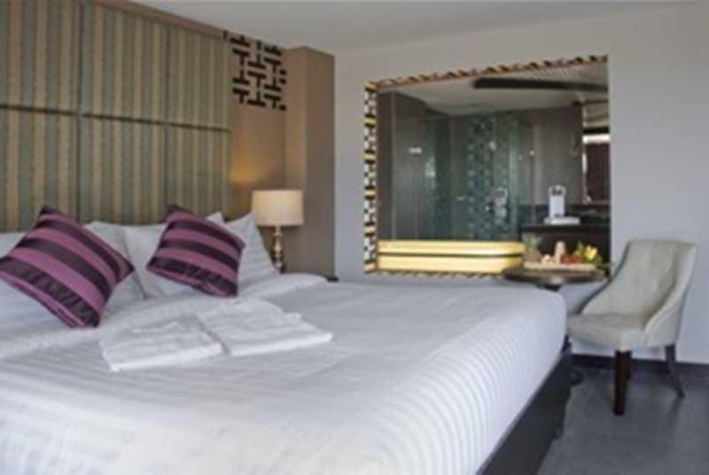 The Theodore Hotel Tagaytay City Екстер'єр фото